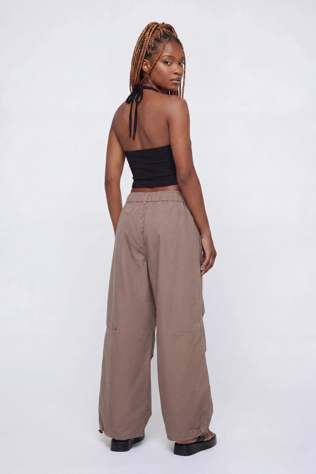 Wide Leg Parachute Pant