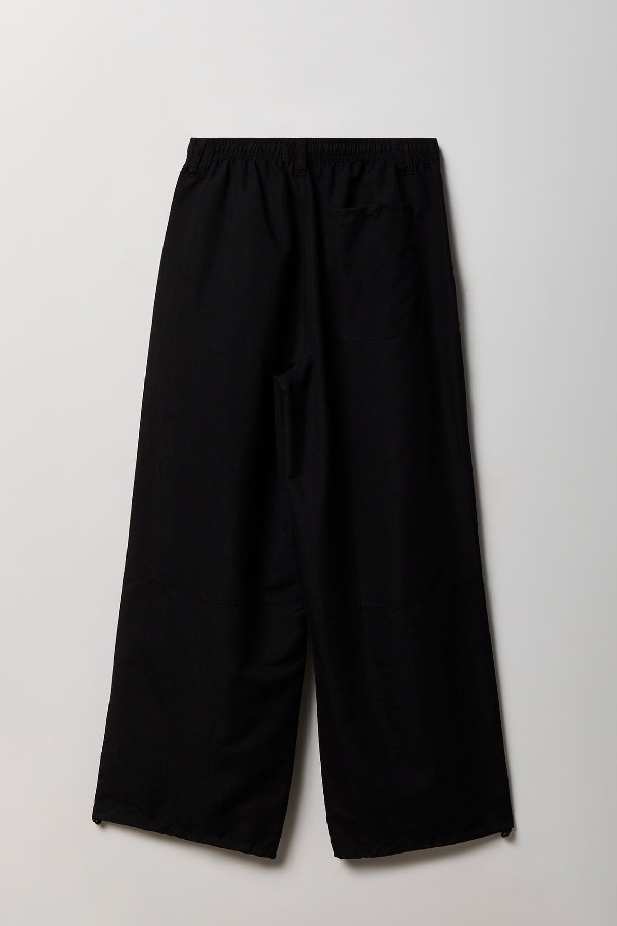 Parachute Pant with Keychain