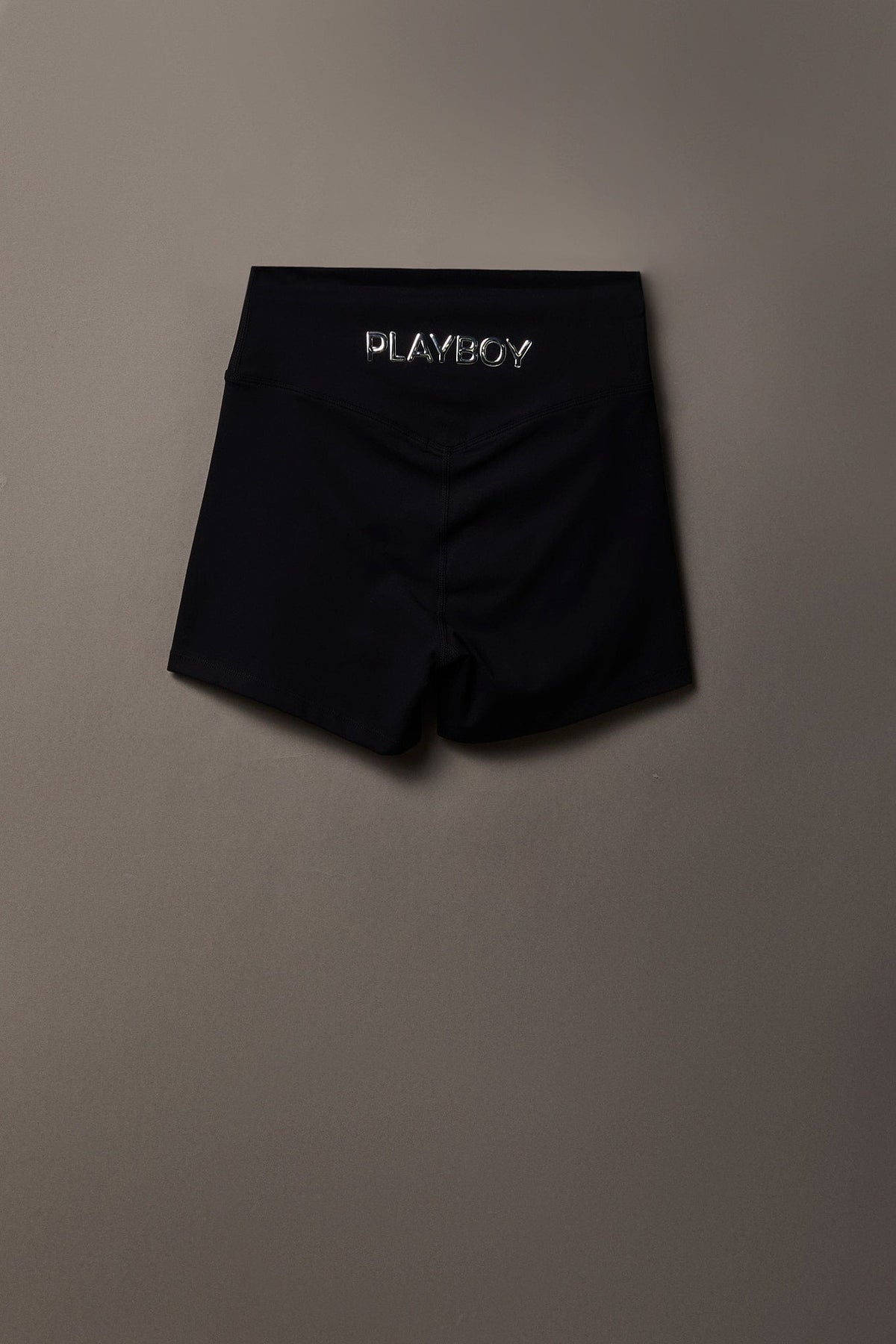 Playboy Chrome Detail Shortie 2"
