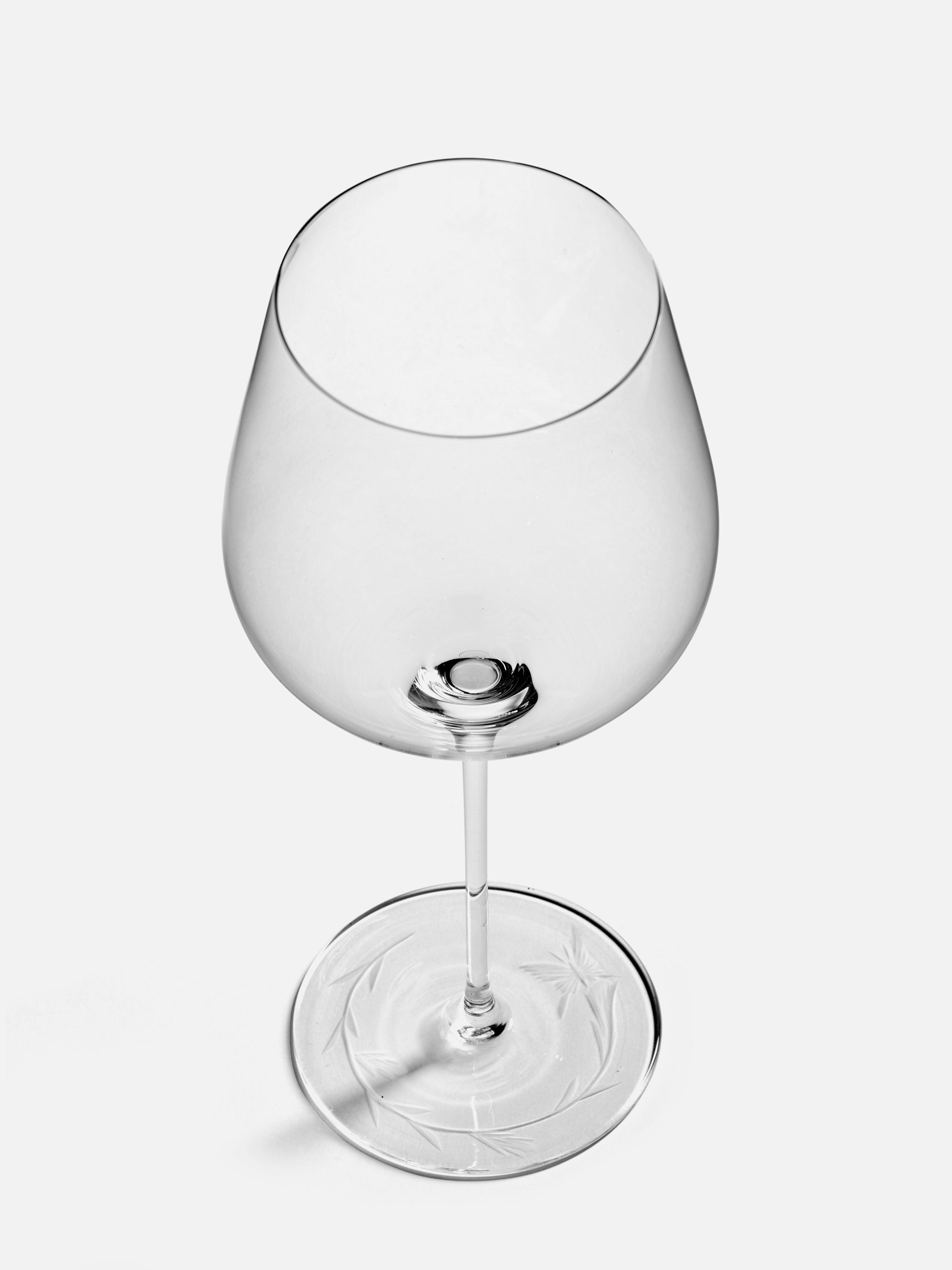 SERAX WHITE WINE GLASS BUTTERFLY