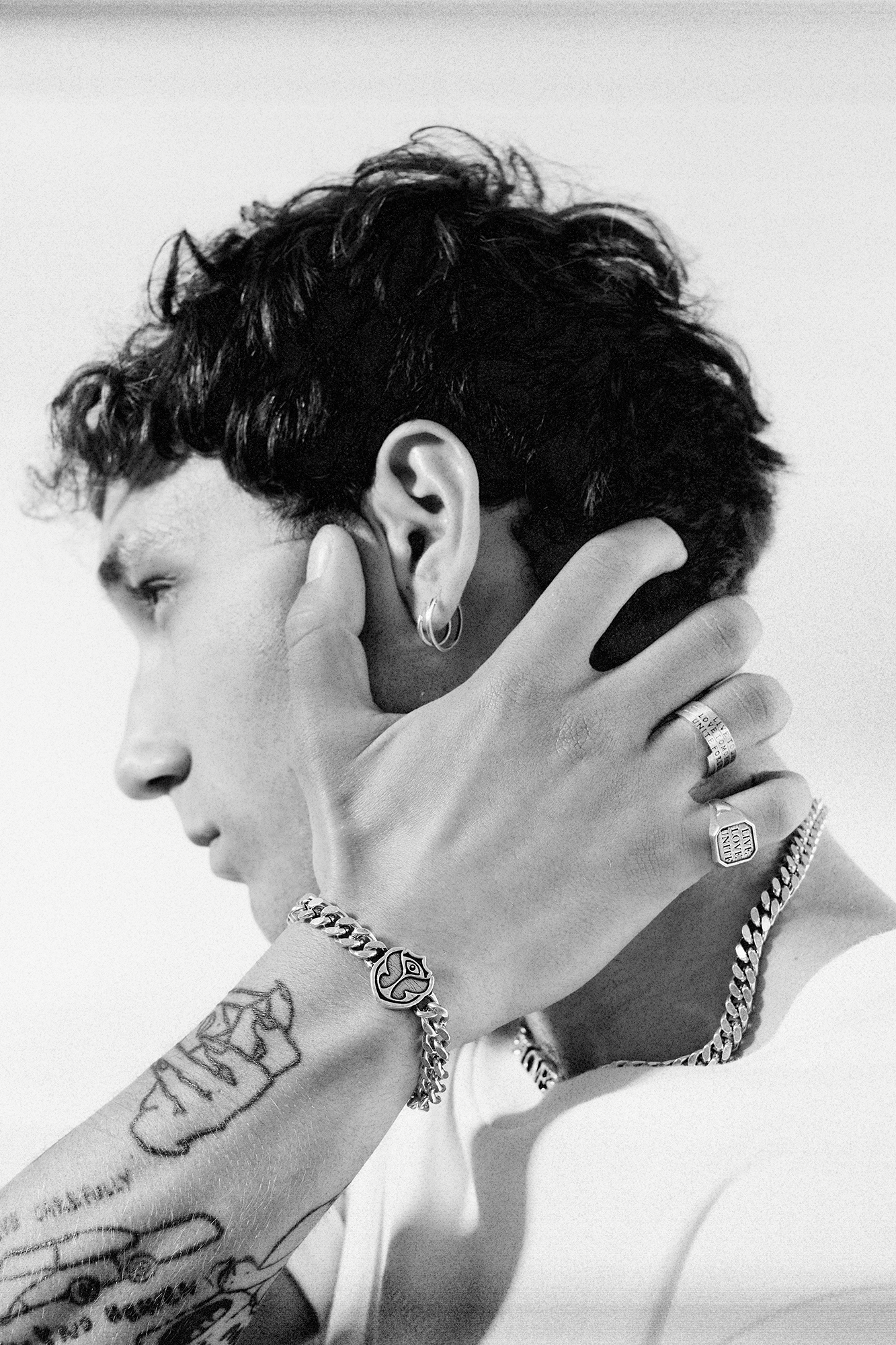 ICON CHAIN BRACELET