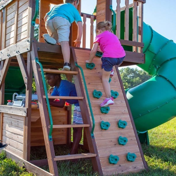 Backyard Discovery Cedar Cove Swing Set - Play Equipment