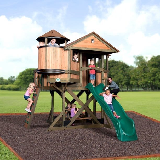 Backyard Discovery Eagles Nest Playhouse - Play Equipment