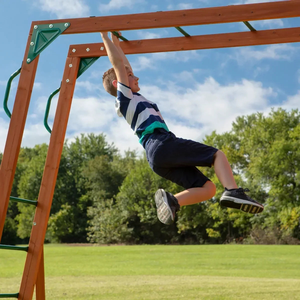 Backyard Discovery Skyfort II Swing Set - Play Equipment